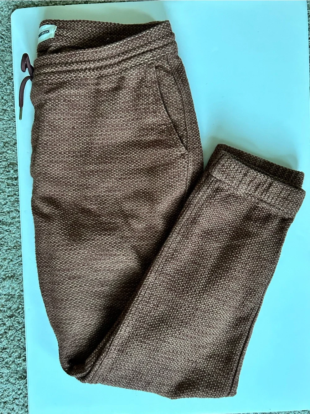 Taylor Stitch Men's Knit Drawstring Joggers in Brown